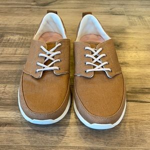 Reef sneakers women’s size 10